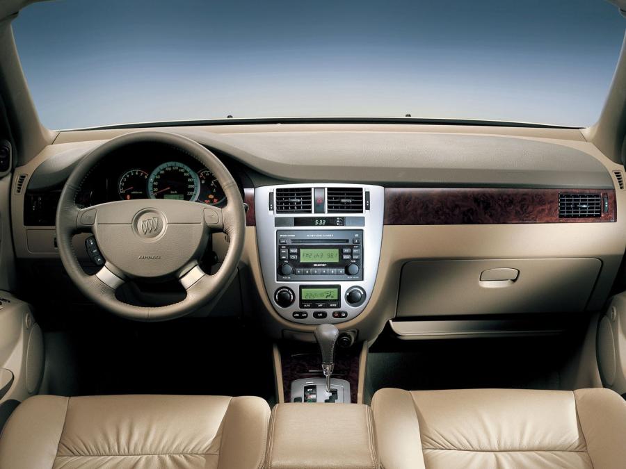  Buick Excelle 2003 года  (фото 4 из 12)